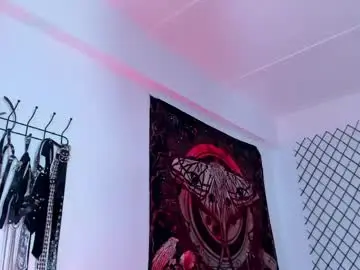 Chaturbate Best live sex cam show of glitch_doll