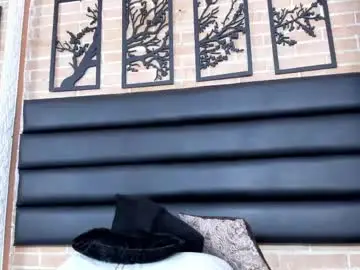 Chaturbate Live Sex Cam of fer_florez
