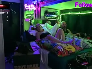Chaturbate Adult Video Chat of katycouple69