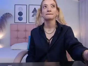 Chaturbate Live Porn of zoee_joness