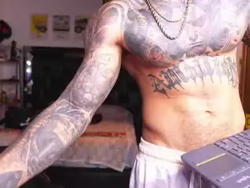 Chaturbate Watch Live Sex Cams of logan_hugh8