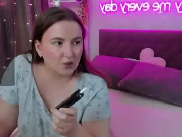 Chaturbate Watch Live Sex Cams of katyaneilson