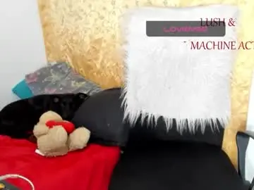 Chaturbate Free Porn Cam of sarahlovexxv