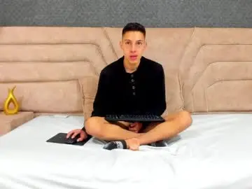 Chaturbate Live Sex of thiagos19
