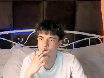 Chaturbate Free Live Porn of robbie_reyes