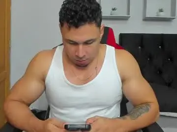 Chaturbate Sex Cam of tyler_hank1