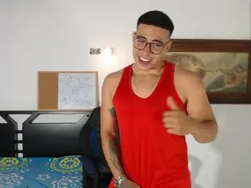 Chaturbate Adult Video Chat of alejandrocock23