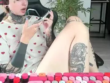 Chaturbate Sex Chat of _feralberry__