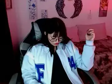 Chaturbate Best live sex cam show of isabella__66