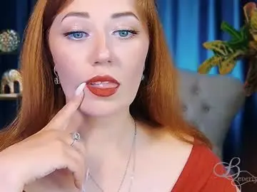 Chaturbate Nude Webcam of missbeverlymills