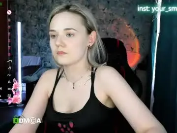 Chaturbate Live Sex Cam of your_small_bunny