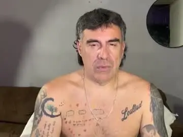 Chaturbate Live Sex Cam of chato012