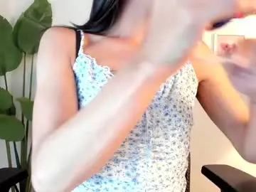 Chaturbate Best live sex cam show of gia_demie