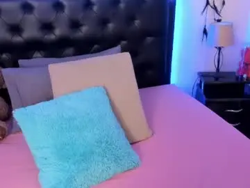 Chaturbate Live Sex Cam of _oliviajoness