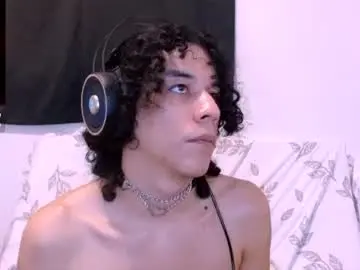 Chaturbate Free Live Porn of isidroglasc