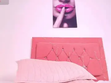 Chaturbate Watch Live Sex Cams of zaracampbell