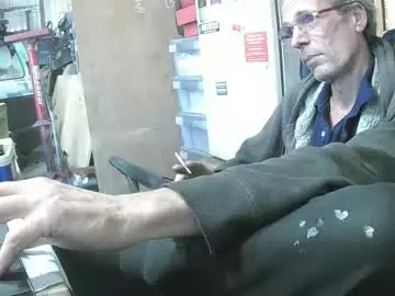 Chaturbate Live Sex of 03oldskoolatgm