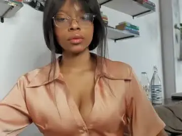 Chaturbate Watch Live Sex Cams of bellahproudly
