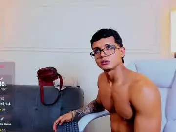 Chaturbate Nude Webcam of paradise_boy_s