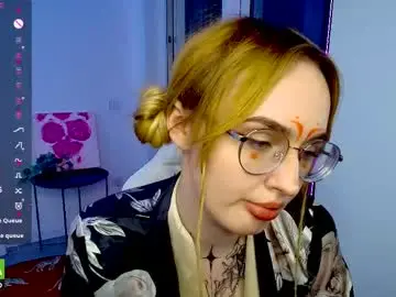 Chaturbate Live Sex Cam of arcticivy