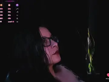 Chaturbate Sex Cam of lilithmystic01