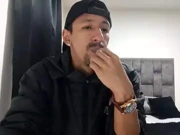 Chaturbate Best live sex cam show of guykarim