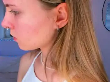Chaturbate Live Sex Cam of sttyllezz
