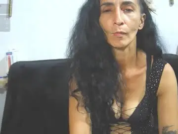 Chaturbate Watch Live Sex Cams of cristalvelvet