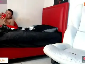 Chaturbate Sex Cam of tonibelmont