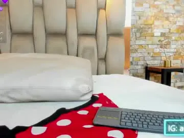 Chaturbate Live Porn of aria_paul