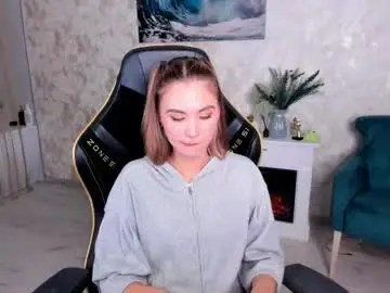 Chaturbate Live Sex Cam of ellacurtis