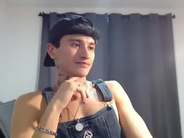 Chaturbate Adult Video Chat of taylor_024
