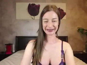 Chaturbate Live Porn of hotilia18