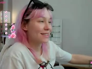 Chaturbate Live Sex Cam of emilytrase