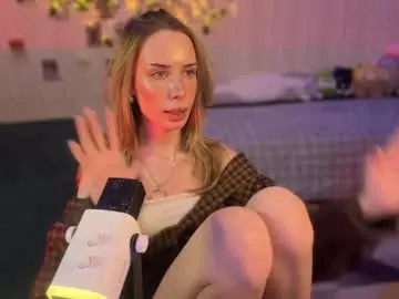 Chaturbate Live Sex Cam of dellacampbell