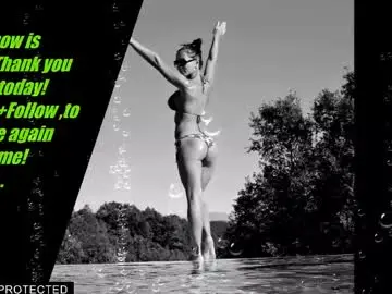 Chaturbate Live Sex of krisi_kiss