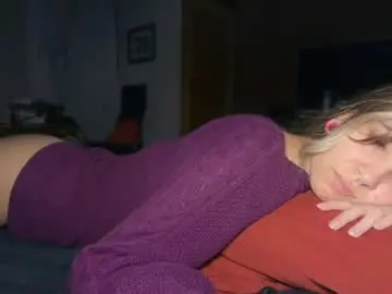 Chaturbate Live Sex Cam of camii19y