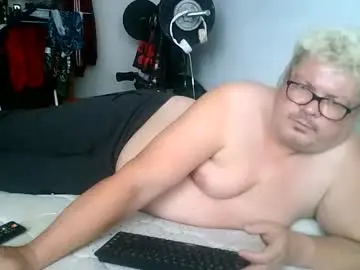 Chaturbate Free Live Porn of artuditu55