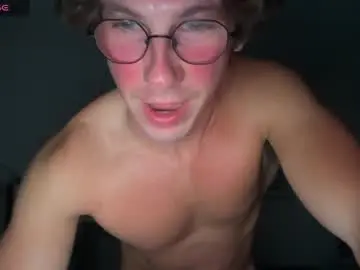 Chaturbate Watch Live Sex Cams of mizzo001