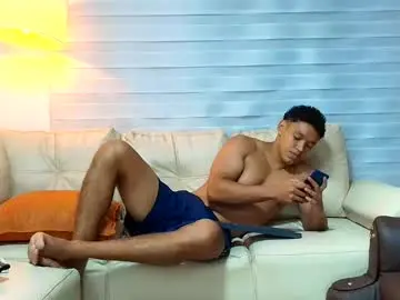 Chaturbate Free Porn Cam of oliver_evans_19