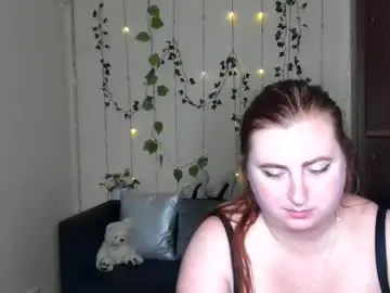 Chaturbate Live Sex Cam of alicia_side_red