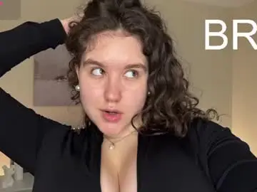Chaturbate Live Sex Cam of ariella_sol