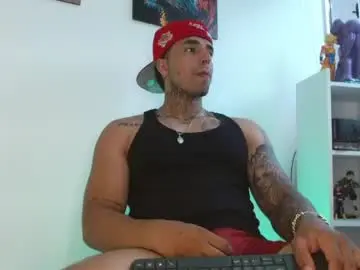Chaturbate Free Live Porn of darius_phoenix