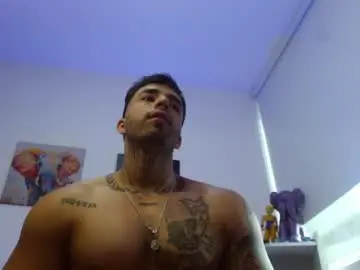 Chaturbate Best live sex cam show of darius_phoenix