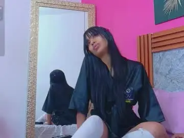 Chaturbate Best live sex cam show of littlee_emilyy_