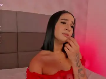 Chaturbate Nude Webcam of emily_luve