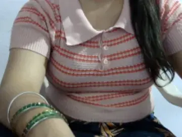 Dscgirls Live Sex Cam of Jassi_55