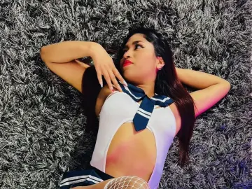Imlive Free Live Porn of Chloe_Lombardi