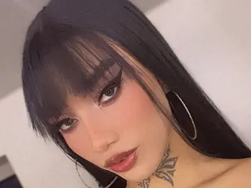 Imlive Nude Webcam of Darianna940