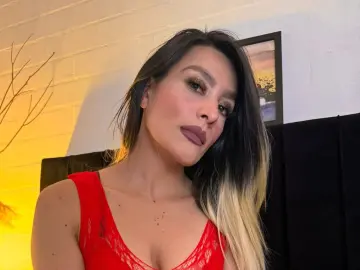 Imlive Sex Cam of Lexieblacke69